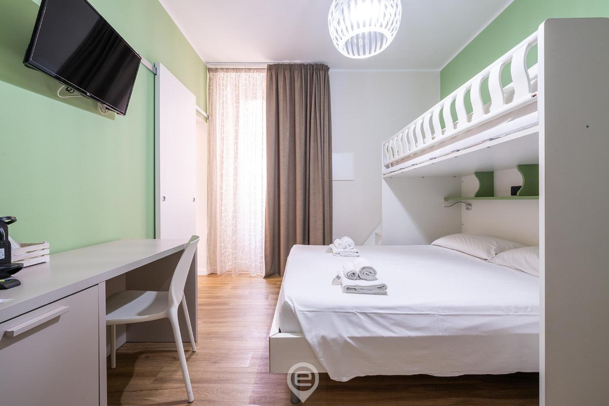 Estay Piazza Repubblica *