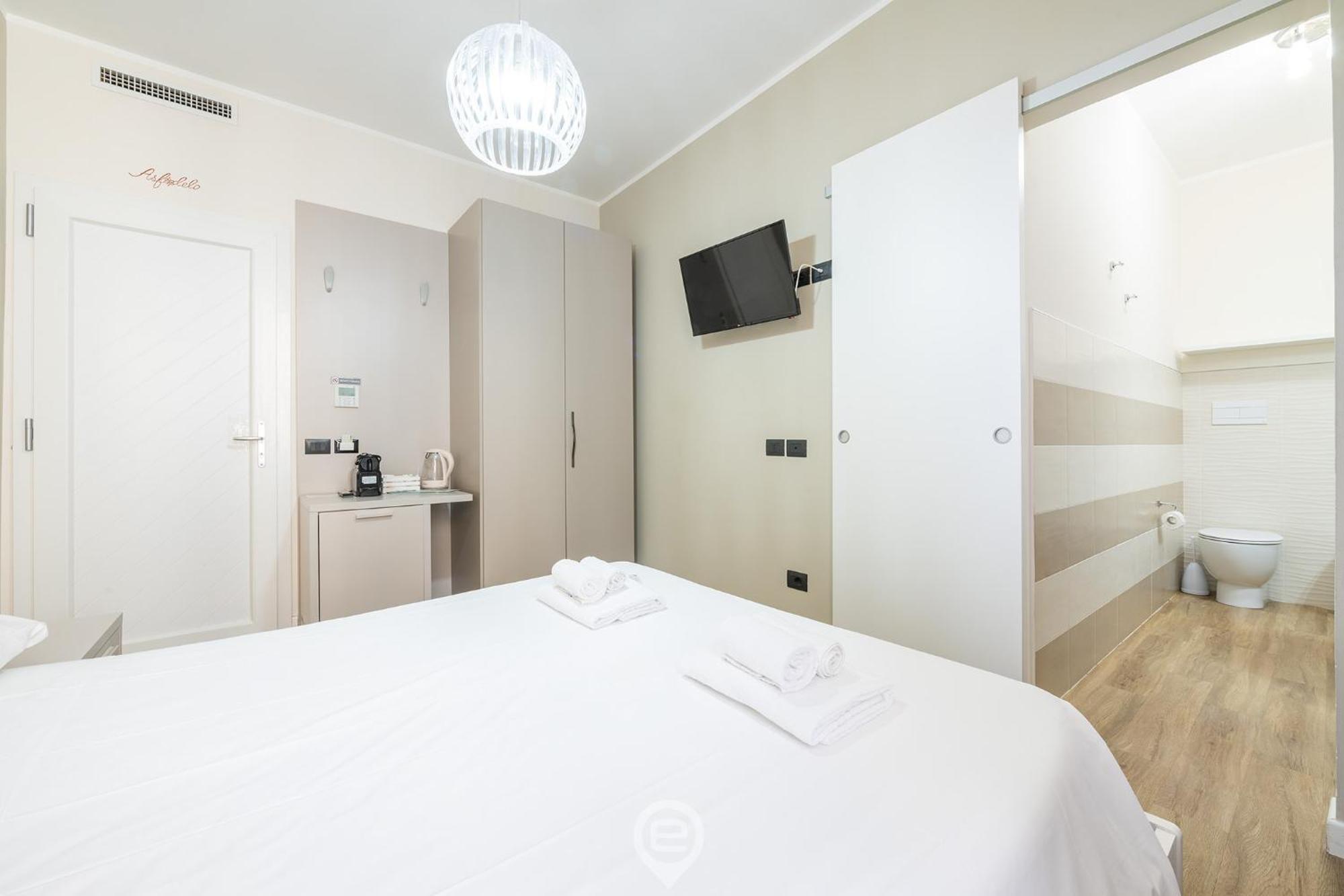 Estay Piazza Repubblica Guest house