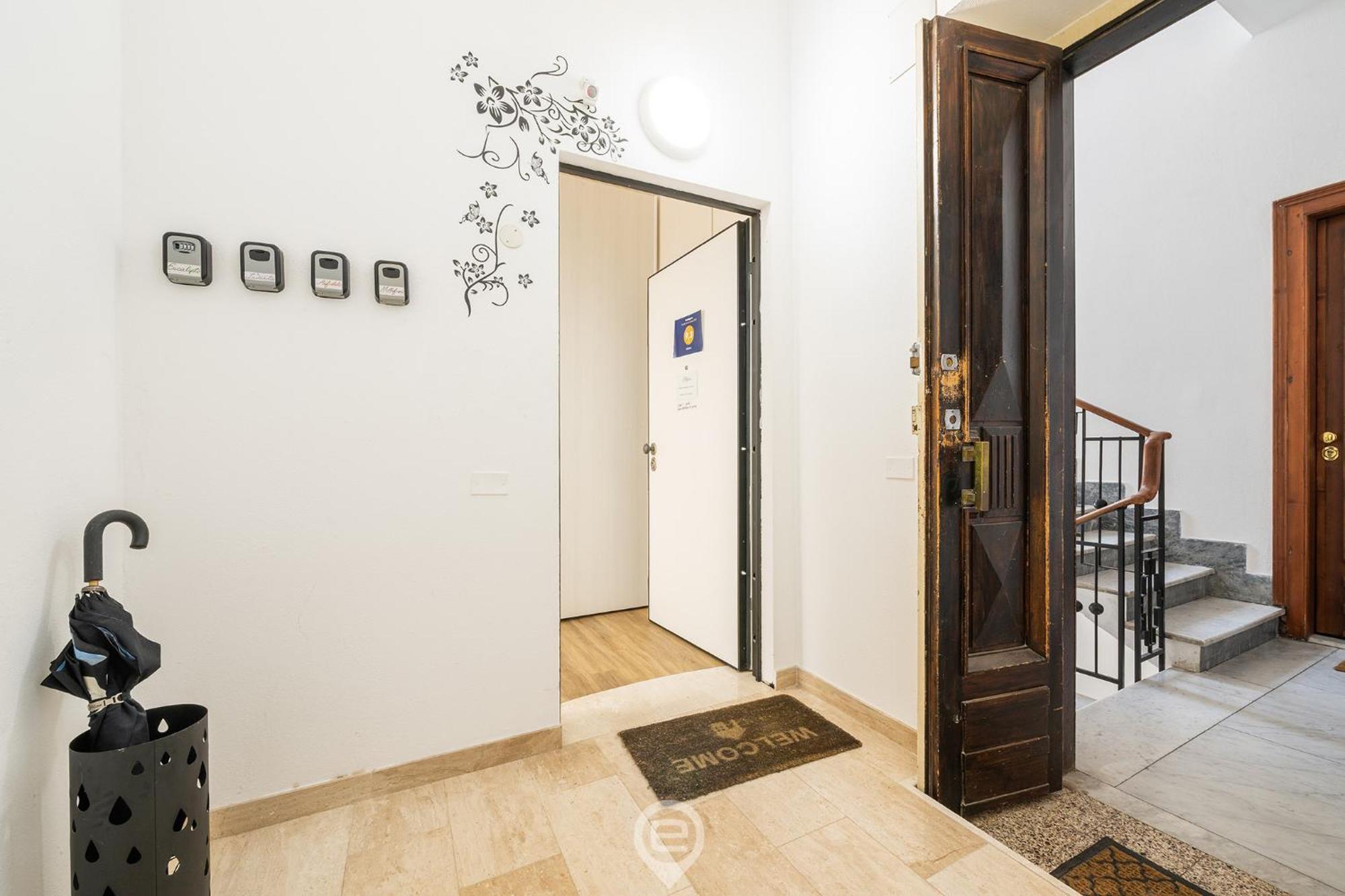 Estay Piazza Repubblica Guest house